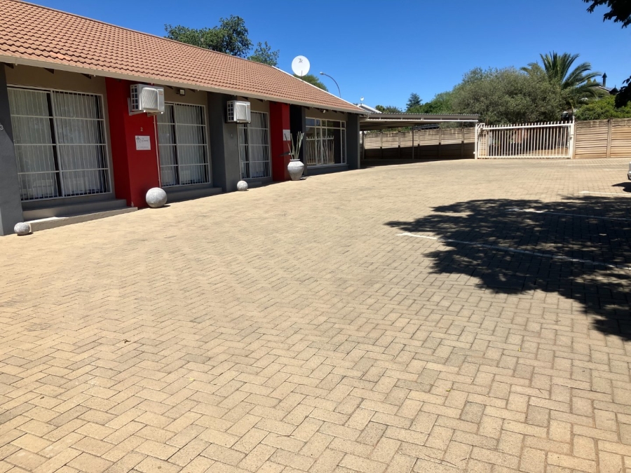 4 Bedroom Property for Sale in Fichardt Park Free State